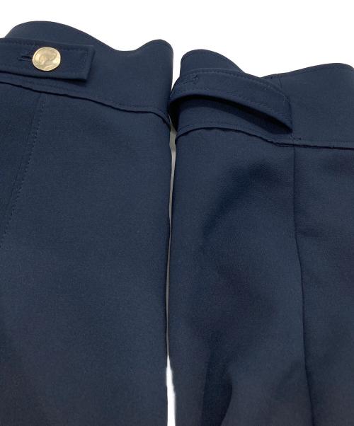 deres（デレス）deres (デレス) Violetta switch neck feather short coat ネイビー サイズ:Freeの古着・服飾アイテム