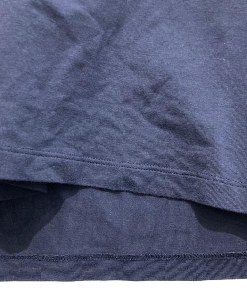 PRADA（プラダ）PRADA (プラダ) ラバーポケットVネックカットソー ネイビー サイズ:XXLの古着・服飾アイテム