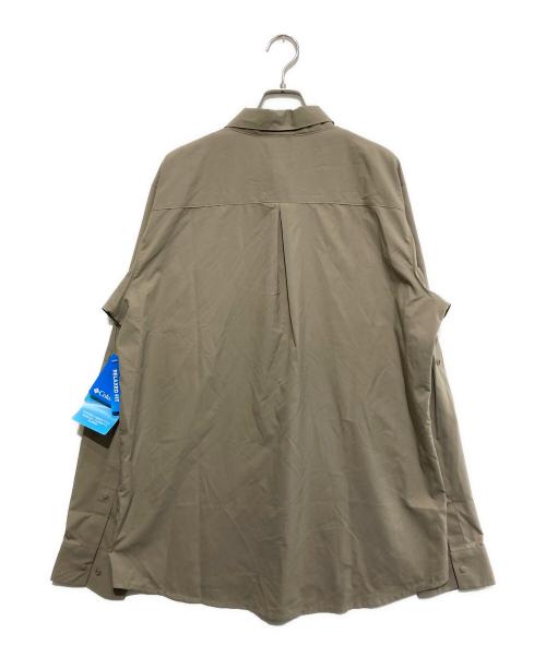 Columbia（コロンビア）Columbia (コロンビア) 長袖シャツ ベージュ サイズ:Lの古着・服飾アイテム