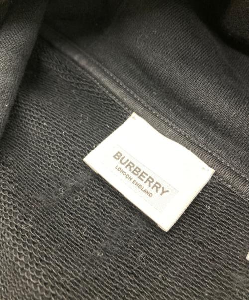 BURBERRY LONDON（バーバリーロンドン）BURBERRY LONDON (バーバリーロンドン) HORSEFERRY PRINT COTTON OVERSIZED HOODIE ホワイト×ブラック サイズ:Mの古着・服飾アイテム