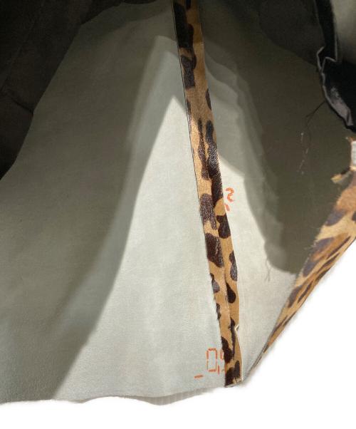 PRADA（プラダ）PRADA (プラダ) レオパードスウェードスカート ブラウン×ベージュ サイズ:Ｍの古着・服飾アイテム