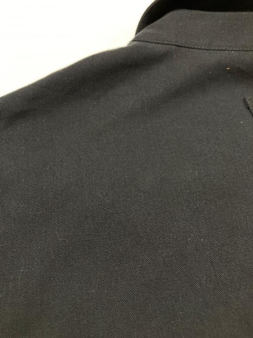 LOUIS VUITTON（ルイ ヴィトン）LOUIS VUITTON (ルイ ヴィトン) オープンカラーショートスリーブコットンシャツ ブラック サイズ:Mの古着・服飾アイテム