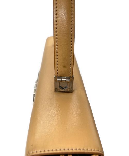 Salvatore Ferragamo（サルヴァトーレ フェラガモ）Salvatore Ferragamo (サルヴァトーレ フェラガモ) ハンドバッグ ベージュの古着・服飾アイテム