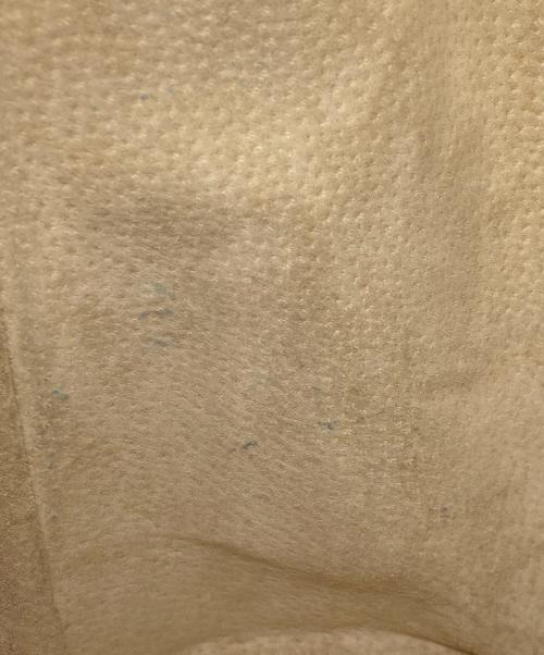 J&M DAVIDSON（ジェイ＆エム デヴィッドソン）J&M DAVIDSON (ジェイ＆エム デヴィッドソン) カーニバルレザーショルダーバッグ ベージュの古着・服飾アイテム