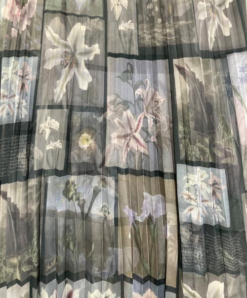 Ameri（アメリ）AMERI (アメリ) FLOWER PATCHWORK PLEATED SKIRT グリーン サイズ:Sの古着・服飾アイテム