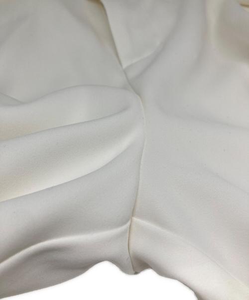 anuans（アニュアンス）anuans (アニュアンス) ダブルサテンサイドタックパンツ ホワイト サイズ:Sの古着・服飾アイテム