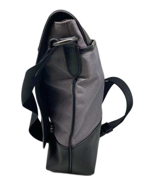 COACH（コーチ）COACH (コーチ) メッセンジャーバッグ グレー×ブラックの古着・服飾アイテム