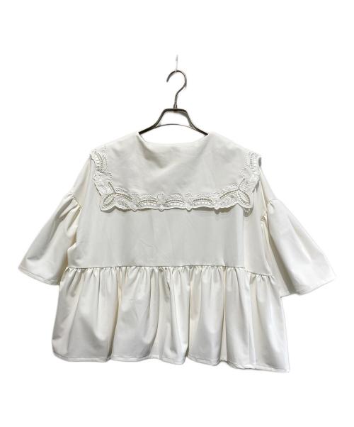 Ame no chi Hare（アメノチハレ）Ame no chi Hare (アメノチハレ) カットワーク雨よけフレアコート ホワイト サイズ:Freeの古着・服飾アイテム