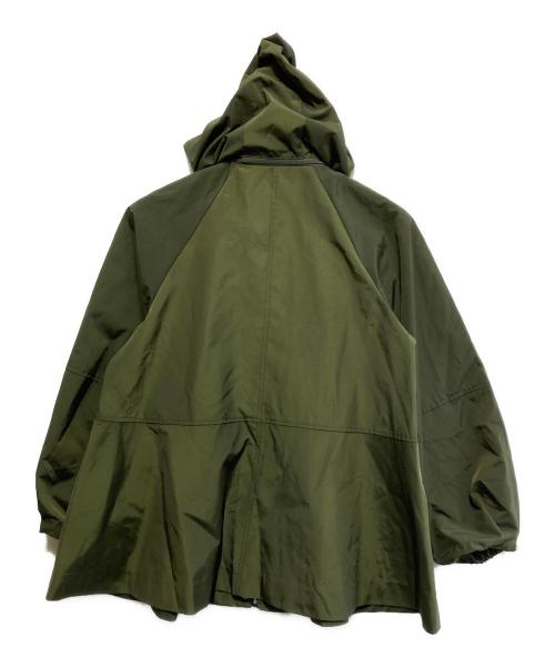 Sono（ソーノ）Sono (ソーノ) ハウルフリルマウンテンパーカー カーキ サイズ:FREEの古着・服飾アイテム