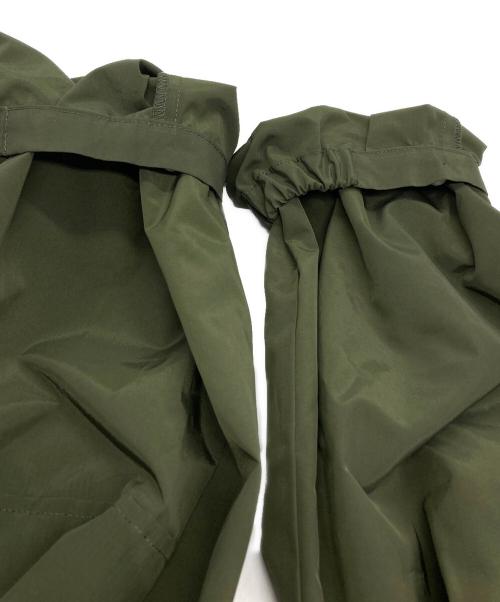 Sono（ソーノ）Sono (ソーノ) ハウルフリルマウンテンパーカー カーキ サイズ:FREEの古着・服飾アイテム