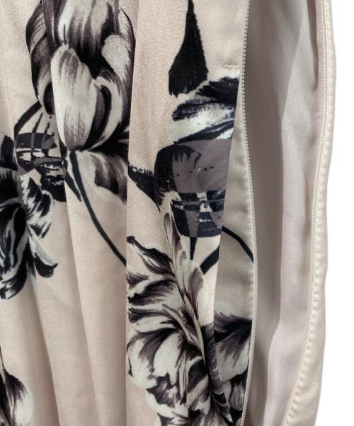HER LIP TO（ハーリップトゥ）HER LIP TO (ハーリップトゥ) Monochrome Peony Satin Dress（モノクローム ピオニーサテンドレス） ライトピンク サイズ:Sの古着・服飾アイテム