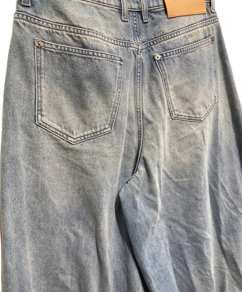 J.W.ANDERSON（ジェイダブリューアンダーソン）J.W.ANDERSON (ジェイダブリューアンダーソン) ブーツカットジーンズ ブルー サイズ:30の古着・服飾アイテム