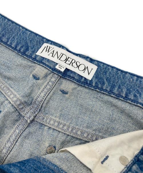 J.W.ANDERSON（ジェイダブリューアンダーソン）J.W.ANDERSON (ジェイダブリューアンダーソン) ブーツカットジーンズ ブルー サイズ:30の古着・服飾アイテム