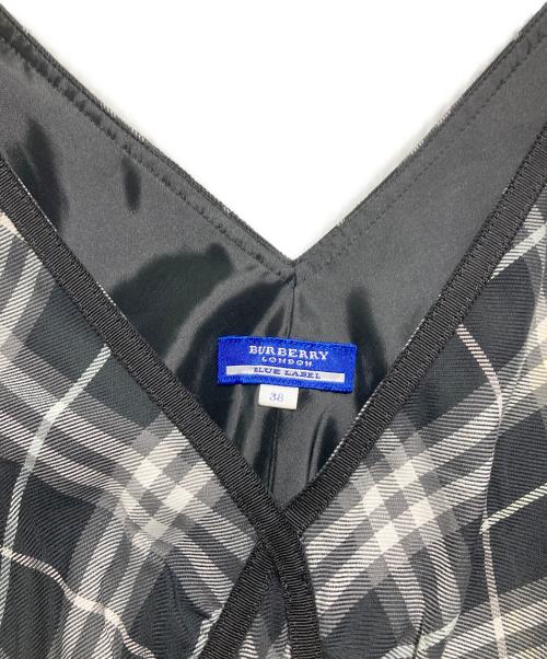 BURBERRY BLUE LABEL（バーバリー ブルー レーベル）BURBERRY BLUE LABEL (バーバリー ブルー レーベル) ノースリーブワンピース/チェックワンピース ブラック サイズ:38の古着・服飾アイテム