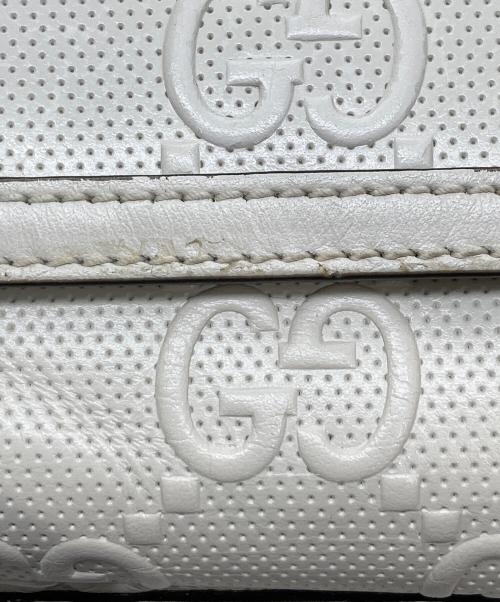 GUCCI（グッチ）GUCCI (グッチ) ウエストポーチ GGエンボスベルトバッグ アイボリーの古着・服飾アイテム
