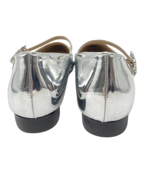 OHGA（オオガ）OHGA (オオガ) シルバービジューパンプス シルバー サイズ:25の古着・服飾アイテム
