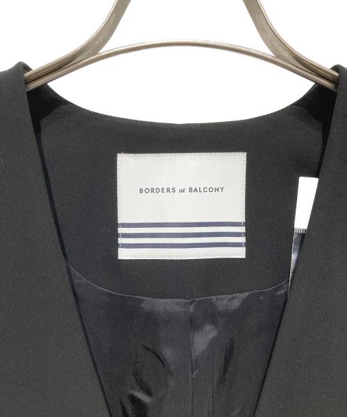 BORDERS at BALCONY（ボーダーズアットバルコニー）BORDERS AT BALCONY (ボーダーズアットバルコニー) FRILL SHOULDER GILET/ジレ/ベスト ブラック サイズ:36 未使用品の古着・服飾アイテム