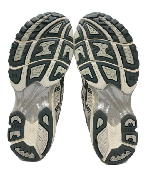 asics（アシックス）asics (アシックス) GEL-KAYANO 14 ホワイト×グレー サイズ:28.5 未使用品の古着・服飾アイテム