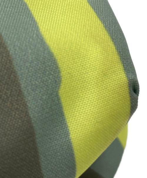 TOPOLOGIE（トポロジー）TOPOLOGIE (トポロジー) maison kitsune (メゾンキツネ) Bottle Sacoche グリーンの古着・服飾アイテム