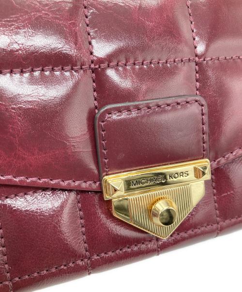 MICHAEL KORS（マイケル・コース）MICHAEL KORS (マイケルコース) チェーンショルダーバッグ ボルドーの古着・服飾アイテム