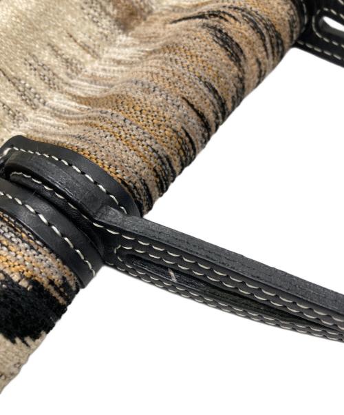 AVACATION（アヴァケーション）AVACATION (アヴァケーション) ハンドバッグ ブラック×ベージュの古着・服飾アイテム