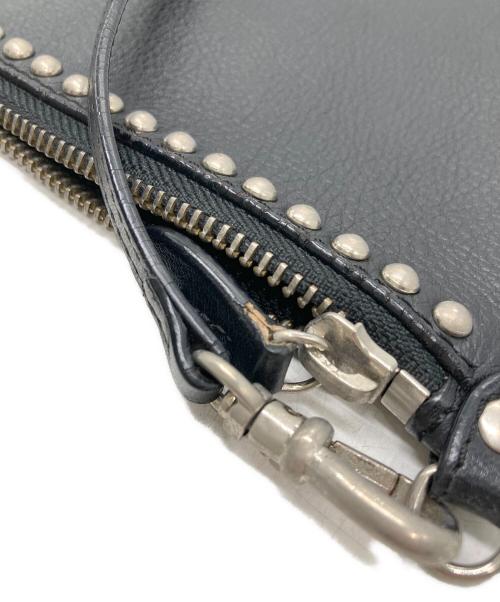 J&M DAVIDSON（ジェイ＆エム デヴィッドソン）J&M DAVIDSON (ジェイ＆エム デヴィッドソン) レザースタッズショルダーバッグ ブラックの古着・服飾アイテム