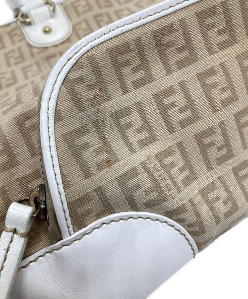 FENDI（フェンディ）FENDI (フェンディ) ハンドバッグ ベージュ×ホワイトの古着・服飾アイテム