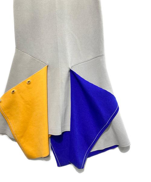 UN3D.（アンスリード）UN3D. (アンスリード) MULTICOLOR 2WAY CAPE SK グレー サイズ:38の古着・服飾アイテム