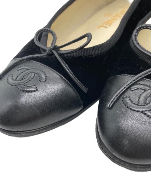 CHANEL（シャネル）CHANEL (シャネル) ベロアフラットシューズ ブラック サイズ:37 1/2の古着・服飾アイテム