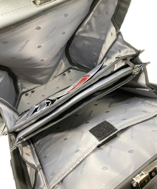 Artphere（アートフィアー）ARTPHERE (アートフィアー) 縦型ダレスバッグ ブラックの古着・服飾アイテム