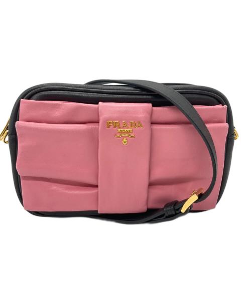 PRADA（プラダ）PRADA (プラダ) リボンモチーフ レザーショルダーバッグ ブラック×ピンク サイズ:-の古着・服飾アイテム