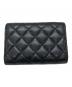 CHANEL (シャネル) ボーイシャネルマトラッセコンパクトウォレット ブラック：58000円
