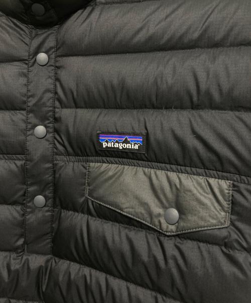 Patagonia（パタゴニア）Patagonia (パタゴニア) M's Down Snap-T P/O（メンズ・シンチラ・スナップＴ・プルオーバー） ブラック サイズ:Mの古着・服飾アイテム