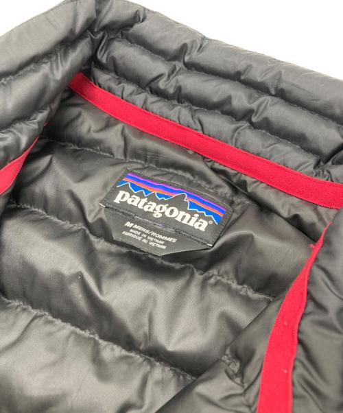 Patagonia（パタゴニア）Patagonia (パタゴニア) M's Down Snap-T P/O（メンズ・シンチラ・スナップＴ・プルオーバー） ブラック サイズ:Mの古着・服飾アイテム