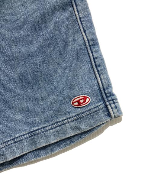DIESEL（ディーゼル）DIESEL (ディーゼル) バミューダショーツ/ハーフパンツ インディゴ サイズ:XSの古着・服飾アイテム