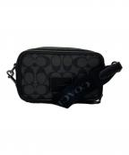 COACHコーチ）の古着「ワイアット クロスボディ・シグネチャー キャンバス」｜ブラック