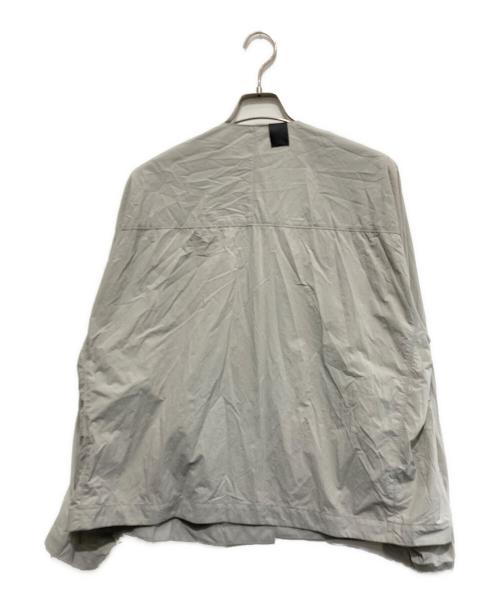 N.HOOLYWOOD（エヌ ハリウッド）N.HOOLYWOOD (エヌ ハリウッド) GRAMICCI (グラミチ) CARDIGAN SHIRT ライトグレー サイズ:36の古着・服飾アイテム