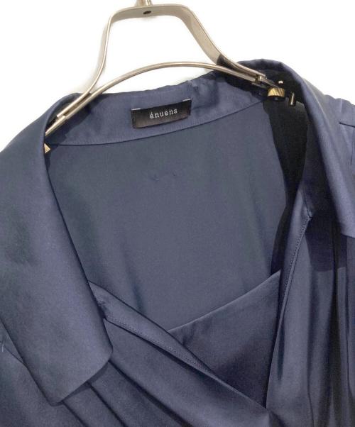 anuans（アニュアンス）anuans (アニュアンス) キャミレイヤードカシュクールブラウス ネイビー サイズ:Sの古着・服飾アイテム