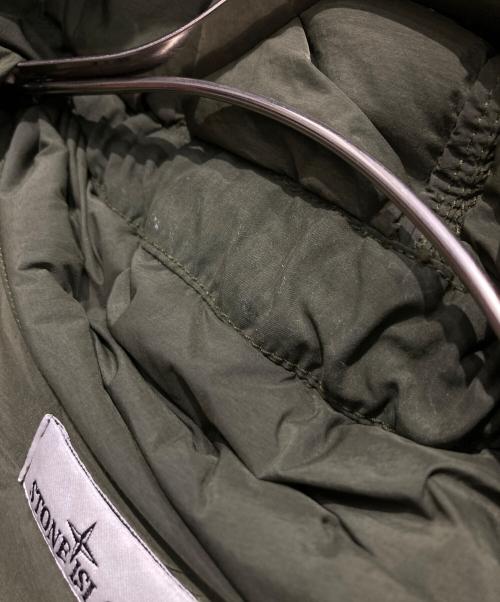 STONE ISLAND（ストーンアイランド）STONE ISLAND (ストーンアイランド) SEAMLESS TUNNEL NYLON DOWN-TC オリーブ サイズ:Lの古着・服飾アイテム