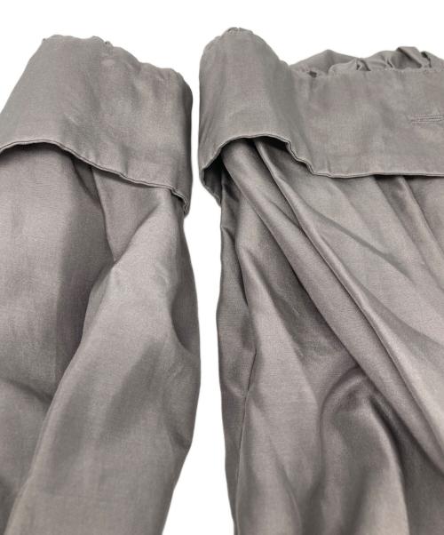 DRAWER（ドゥロワー）DRAWER (ドゥロワー) ボウタイシルクブラウス グレー サイズ:Mの古着・服飾アイテム