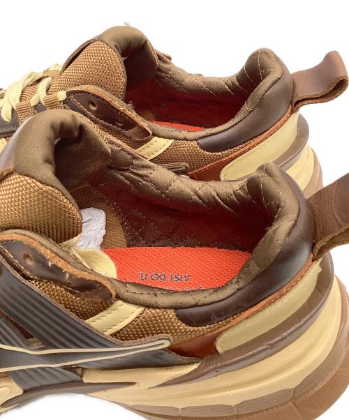 NIKE（ナイキ）NIKE (ナイキ) V2K RUN LT BRITISH TAN ブラウン サイズ:uk7の古着・服飾アイテム