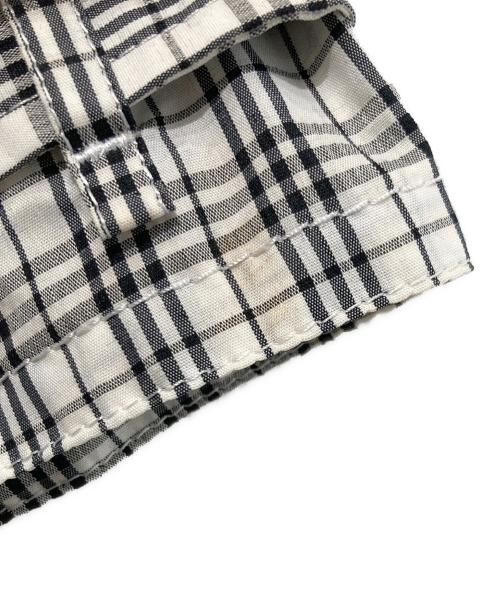 BURBERRY BLACK LABEL（バーバリーブラックレーベル）BURBERRY BLACK LABEL (バーバリーブラックレーベル) チェックコート ホワイト×ブラック サイズ:38の古着・服飾アイテム