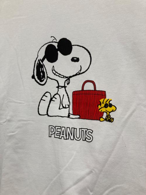 pionunnal（ピオヌンナル）pionunnal (ピオヌンナル) PEANUTS (ピーナッツ) プリントTシャツ ホワイト サイズ:FREEの古着・服飾アイテム