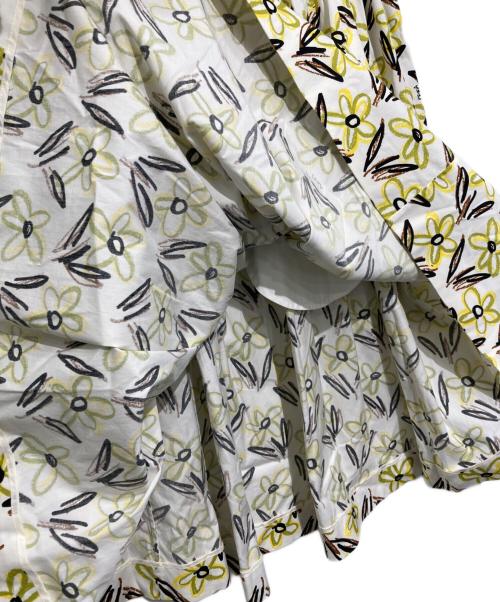 PRADA（プラダ）PRADA (プラダ) 花柄スカート ホワイト×イエロー サイズ:36の古着・服飾アイテム
