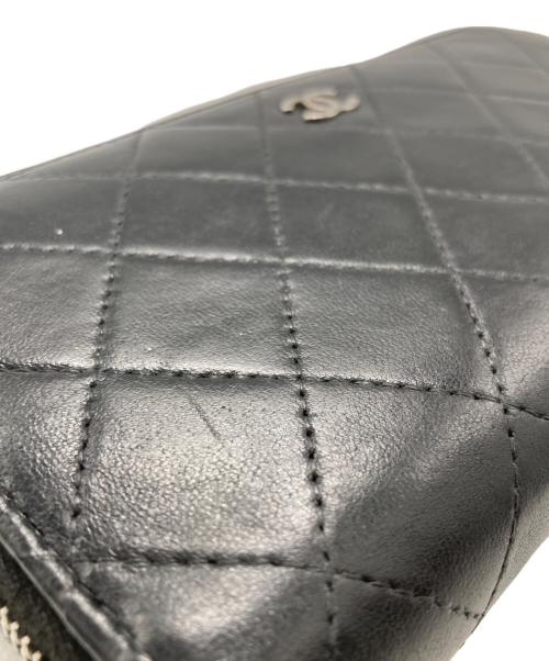 CHANEL（シャネル）CHANEL (シャネル) 長財布/ラウンドジップウォレット/マトラッセ/ラムスキン ブラックの古着・服飾アイテム