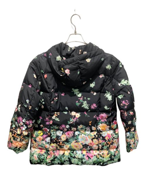 Rose Tiara（ローズティアラ）Rose Tiara (ローズティアラ) 花柄ダウンコート ブラック サイズ:42の古着・服飾アイテム