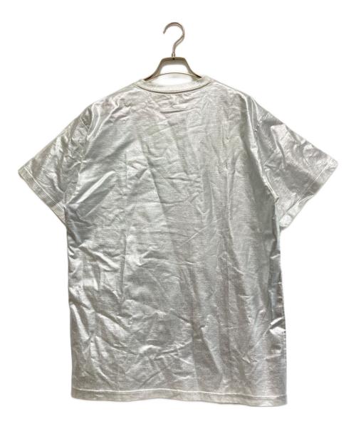 MM6 Maison Margiela（エムエムシックスメゾンマルジェラ）MM6 Maison Margiela (エムエムシックスメゾンマルジェラ) シルバーラミネートロゴカットソー グレー サイズ:Sの古着・服飾アイテム