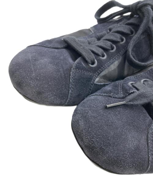 PRADA（プラダ）PRADA (プラダ) スウェードローカットスニーカー ブラック サイズ:4Eの古着・服飾アイテム