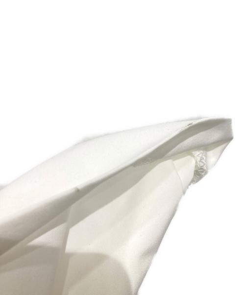 Ame no chi Hare（アメノチハレ）Ame no chi Hare (アメノチハレ) バルーンスリーブ雨よけライトコート ホワイト サイズ:Freeの古着・服飾アイテム