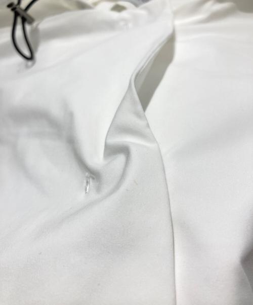 Ame no chi Hare（アメノチハレ）Ame no chi Hare (アメノチハレ) バルーンスリーブ雨よけライトコート ホワイト サイズ:Freeの古着・服飾アイテム